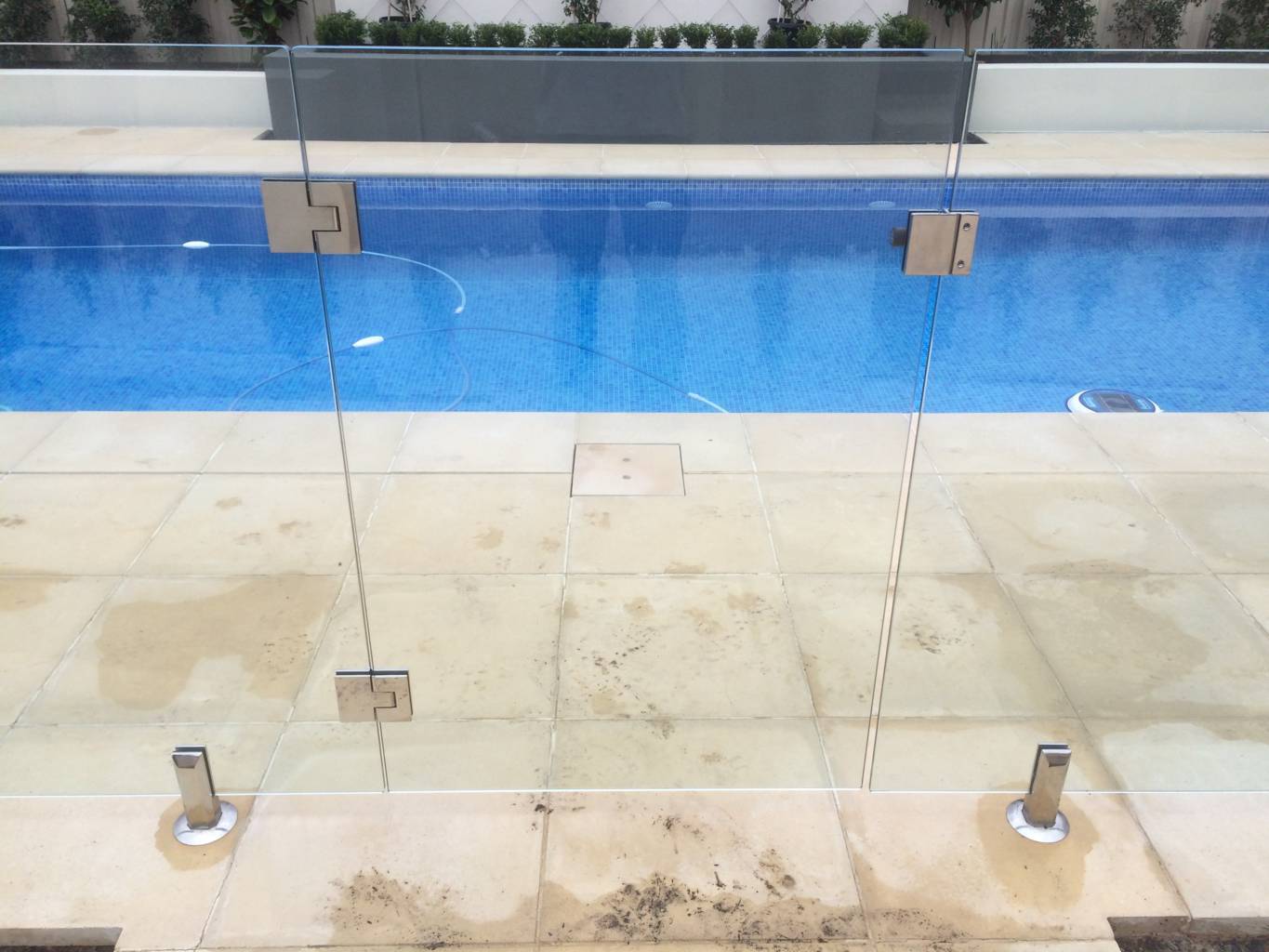 glass pool fencing newcastle